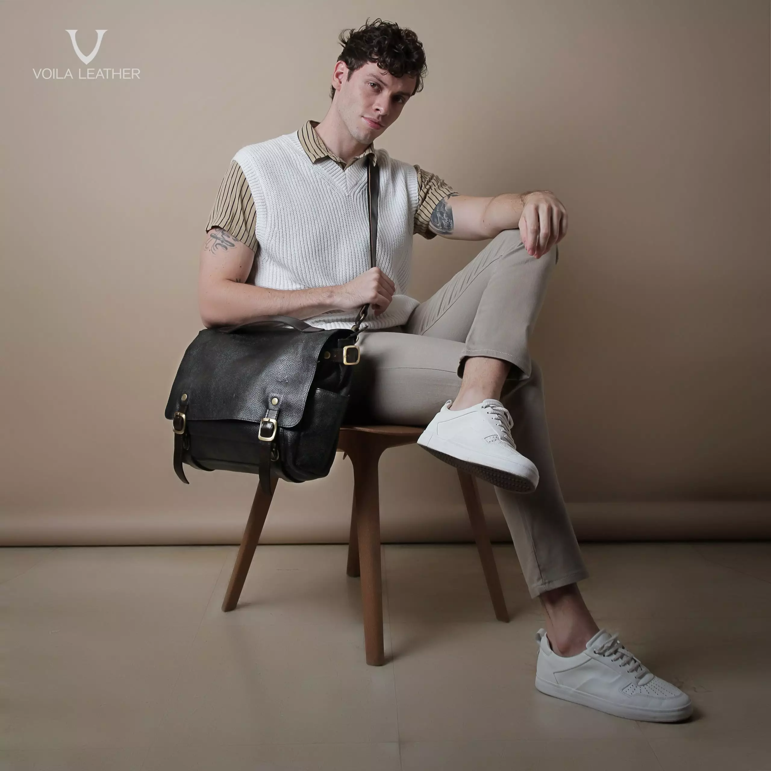 Messenger Bag Kulit Voila Collin Black