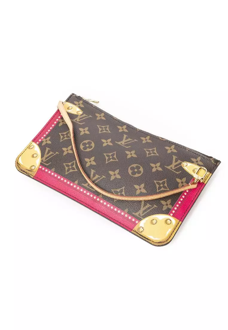 Authentic Louis Vuitton Monogram Neverfull Pouch Turquoise.