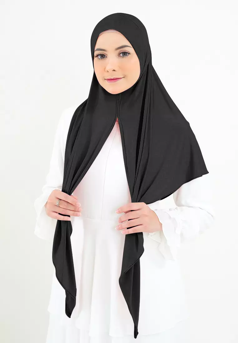 Cotton Bee - Hijab Segitiga Instan Syahira Jersey - Black