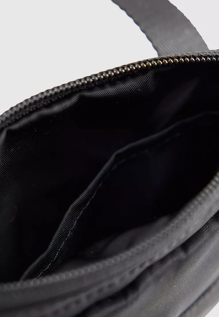 Levi's® Men's Mission Bay Crossbody Pouch (005CU-0002)