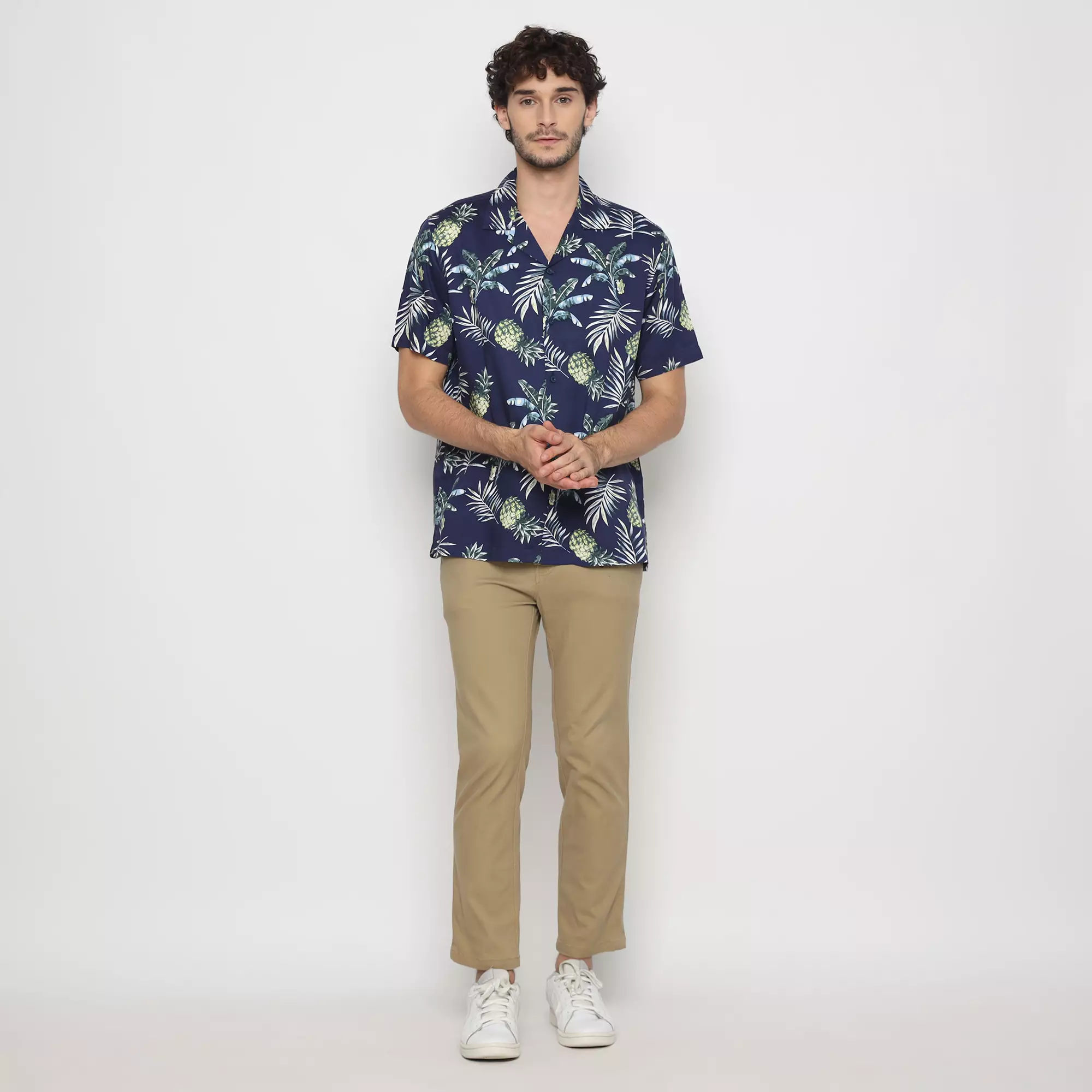 Platini Kemeja Motif Pria Lengan Pendek Katun Navy 73458