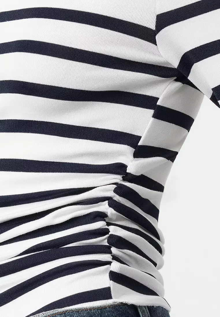 Long Sleeves Fitted Top