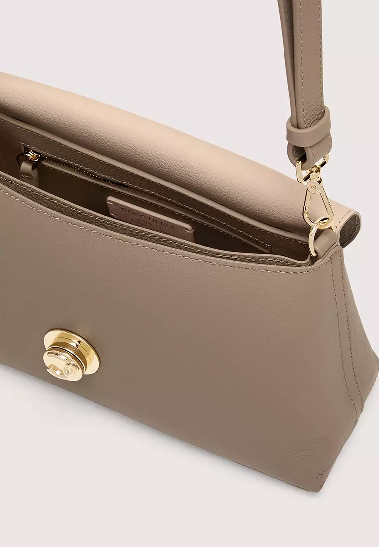 Nikla Shoulder Bag