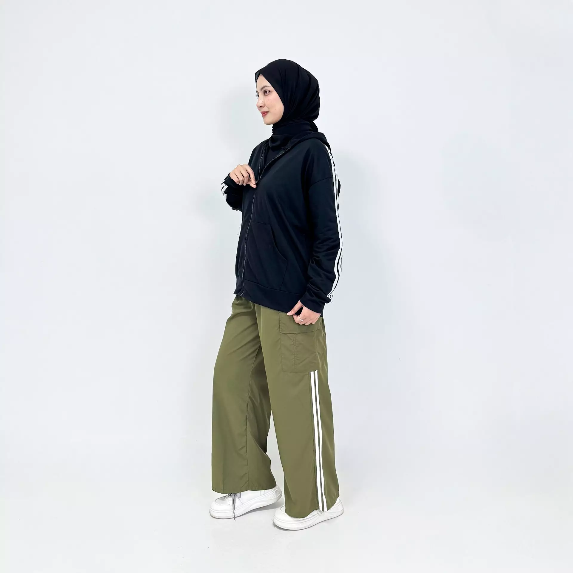 Set Sporty Jacket Manda HITAM OLIVE Setelan Baju Olahraga