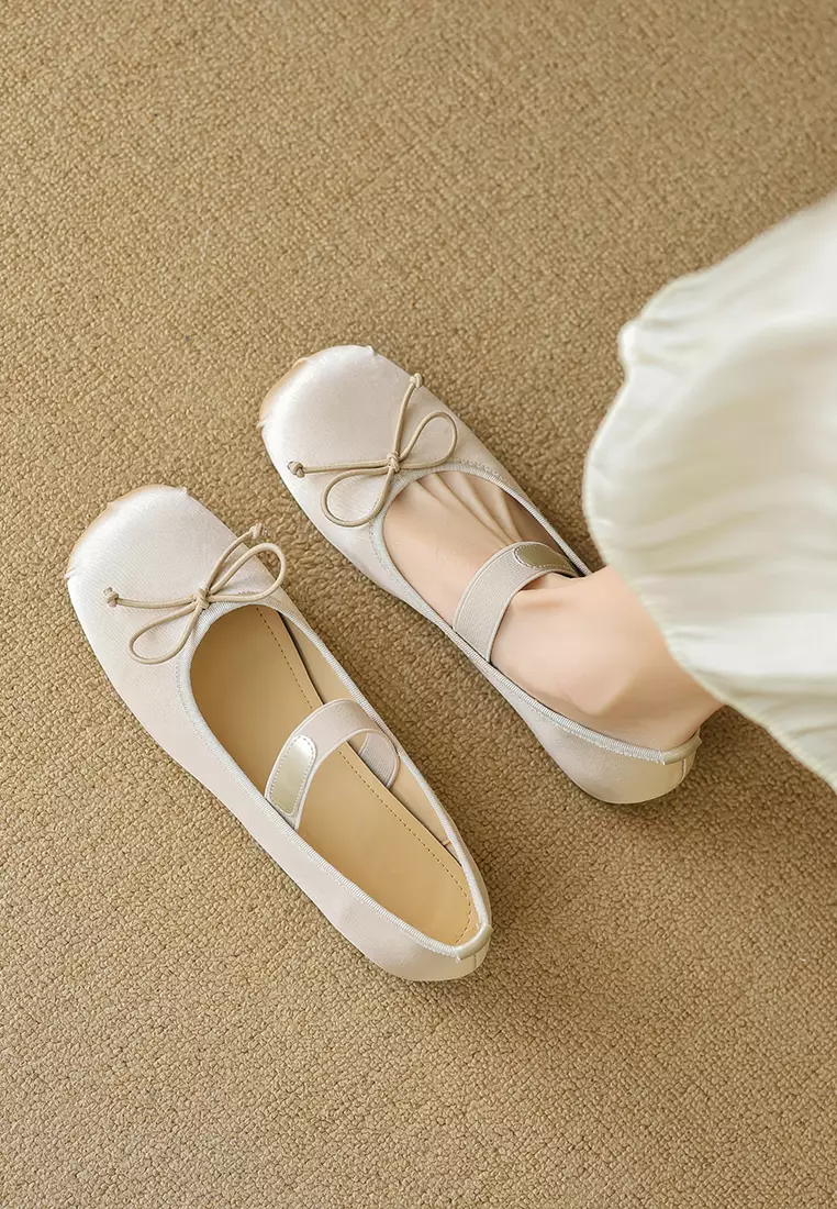 蝴蝶結圓頭搭帶芭蕾平底鞋 WW222-1