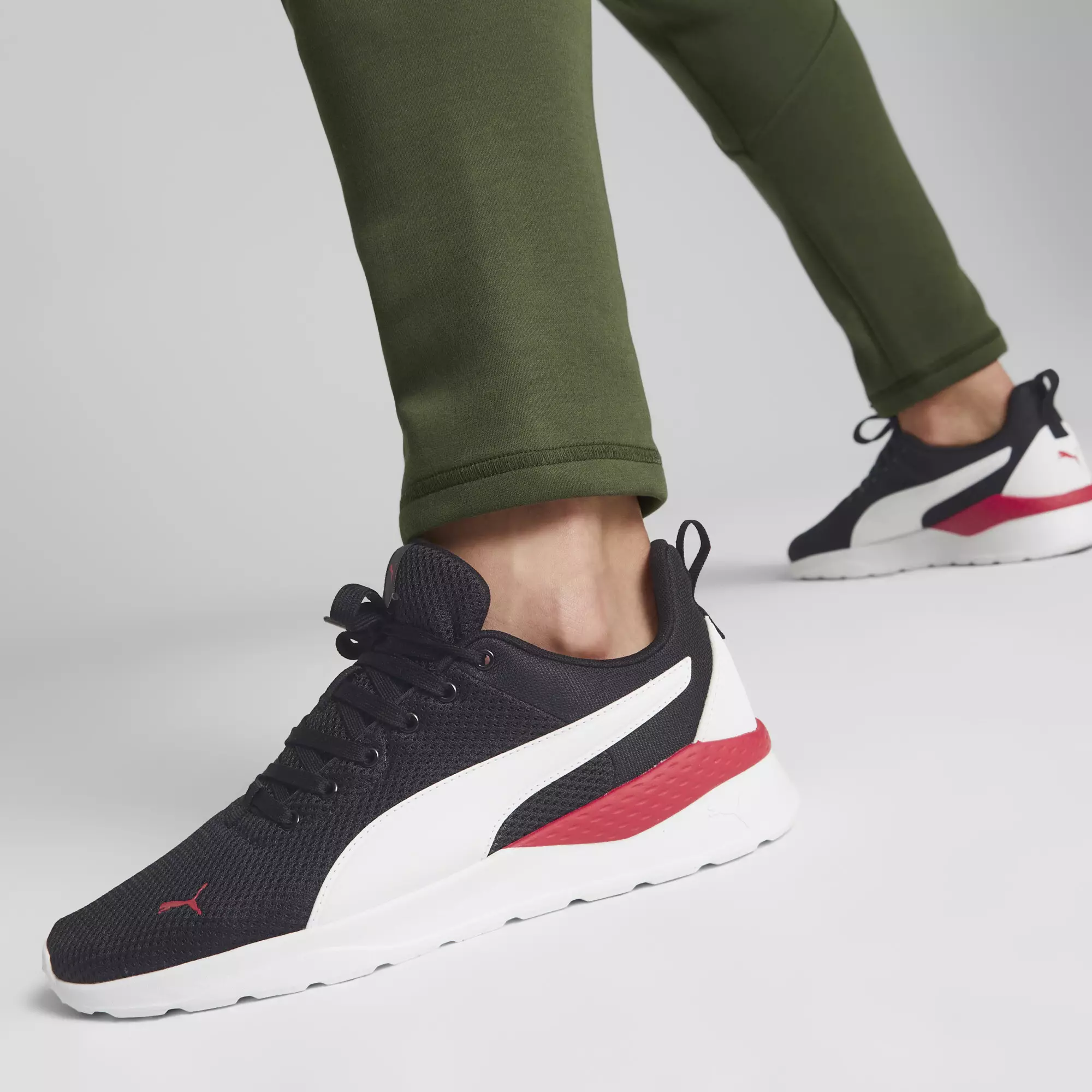 PUMA Anzarun Lite Men's Sneakers