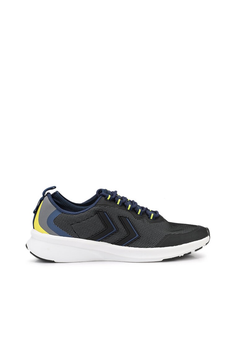 Flow Fit Sneakers
