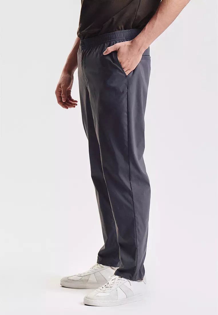 Essentials Lite Move Slim Fit Pants