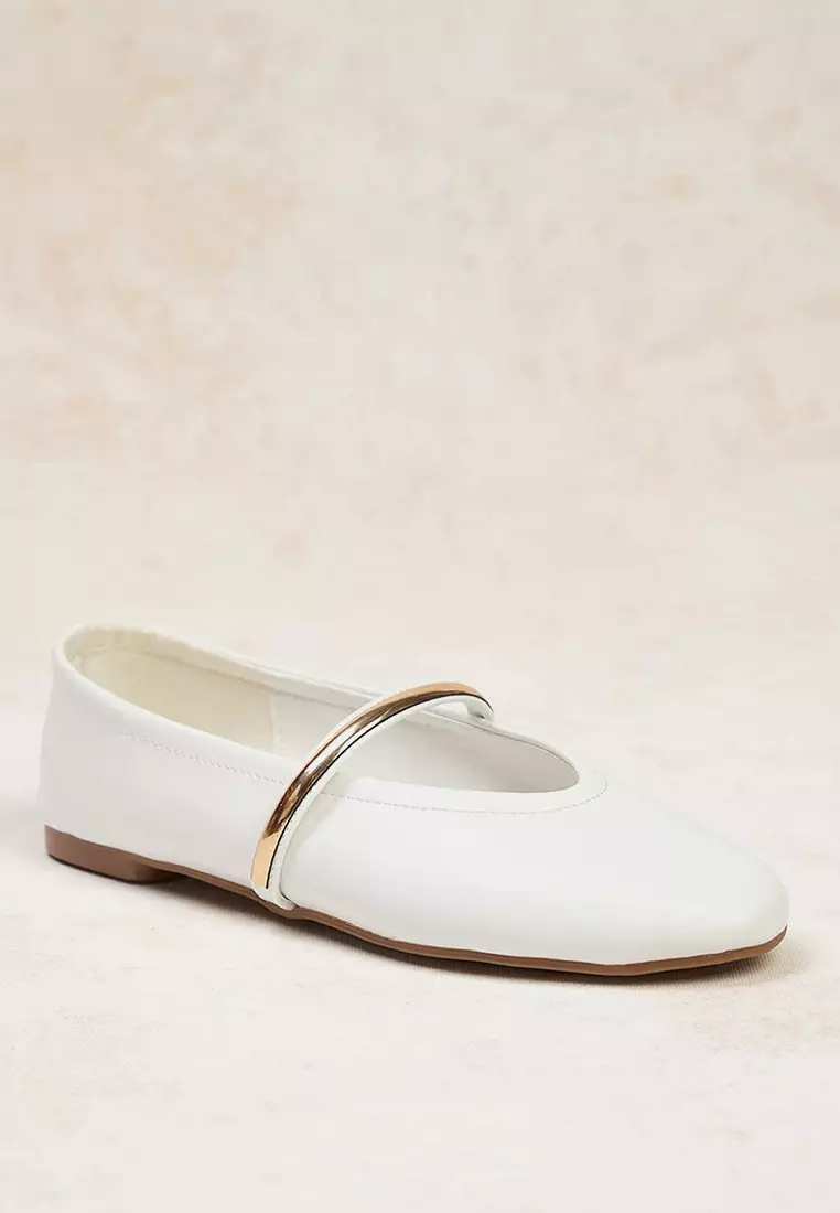 Off White Gold Metal Banded Mary Jane Almond Toe Ballerinas Takeaw26Be00005
