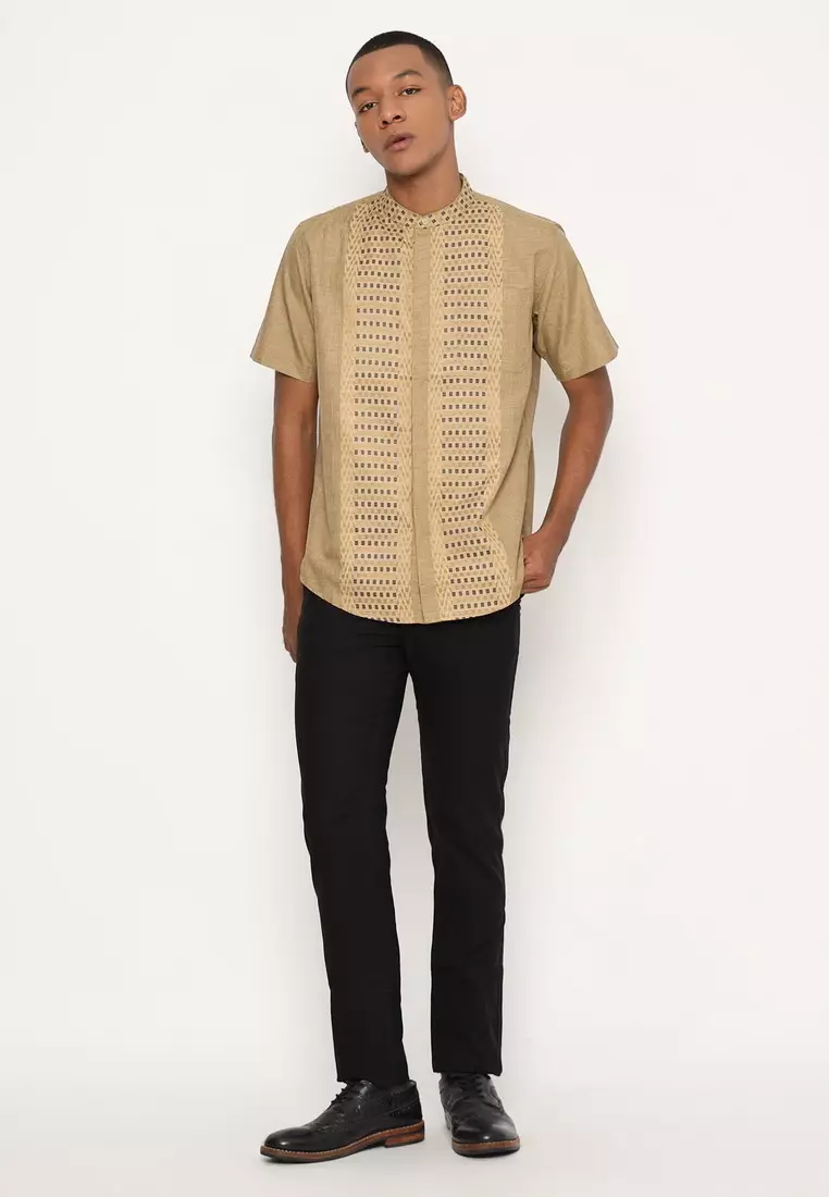 RBJ Kemeja Koko Border Coklat Regular Fit Pria