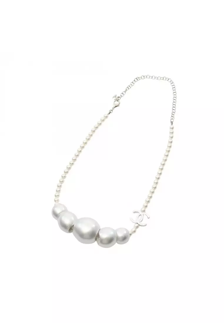 Pre-Loved Chanel coco mark necklace Fake pearl Silver ivory B25C
