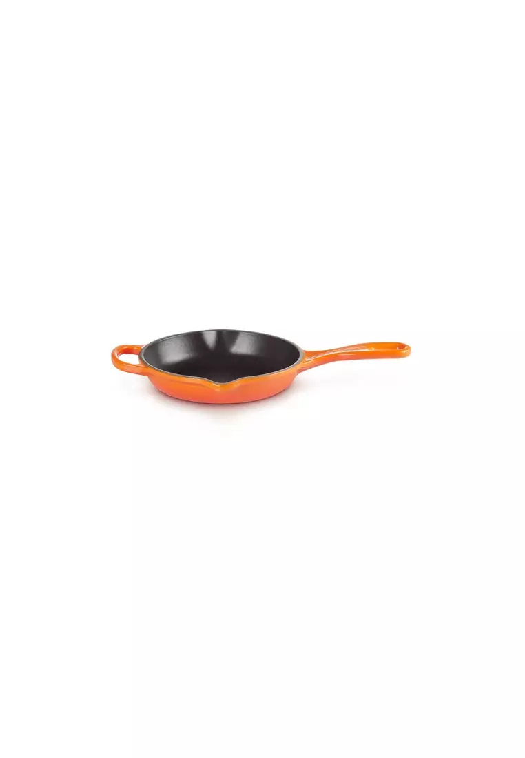 https://dynamic.zacdn.com/y1egxo3rzTjUe94d8fDTZd6DGn0=/filters:quality(70):format(webp)/https://static-sg.zacdn.com/p/le-creuset-0799-8362313-2.jpg