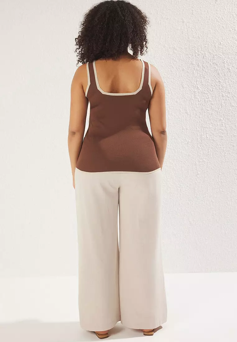 Brown Line Detail Square Neck Bodycon Knit Blouse TBBSS24AF00052