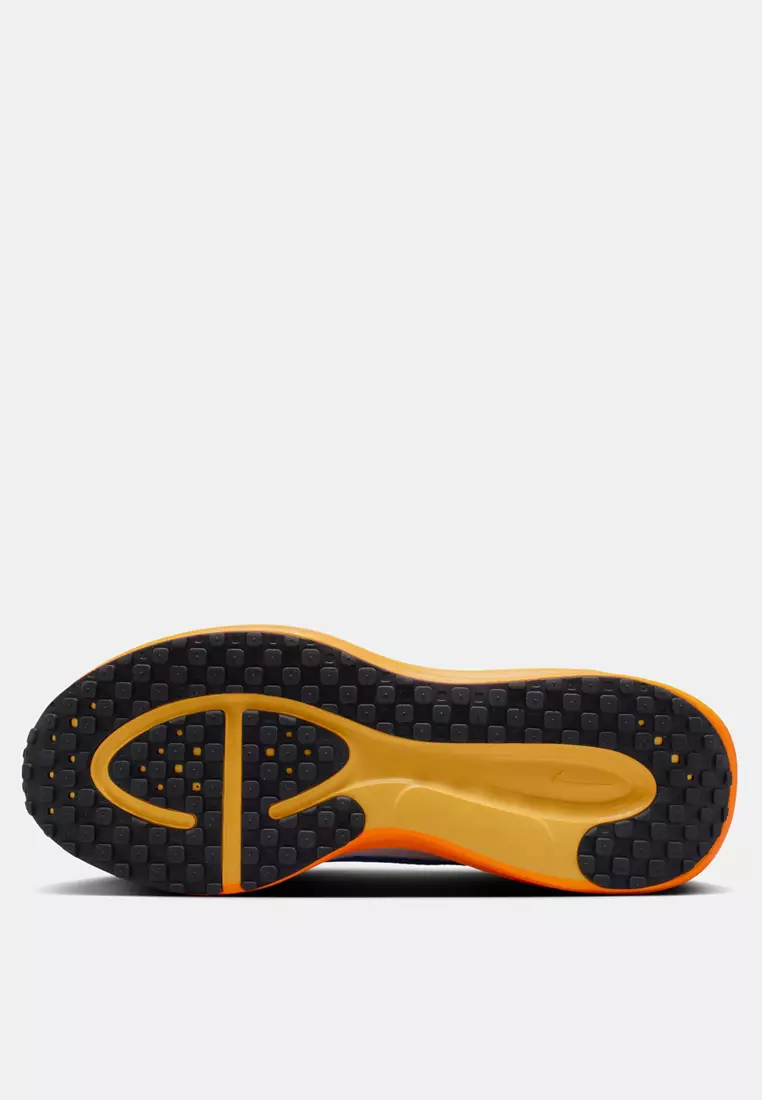 Revolution 8 EasyOn Men's Road Running Shoes