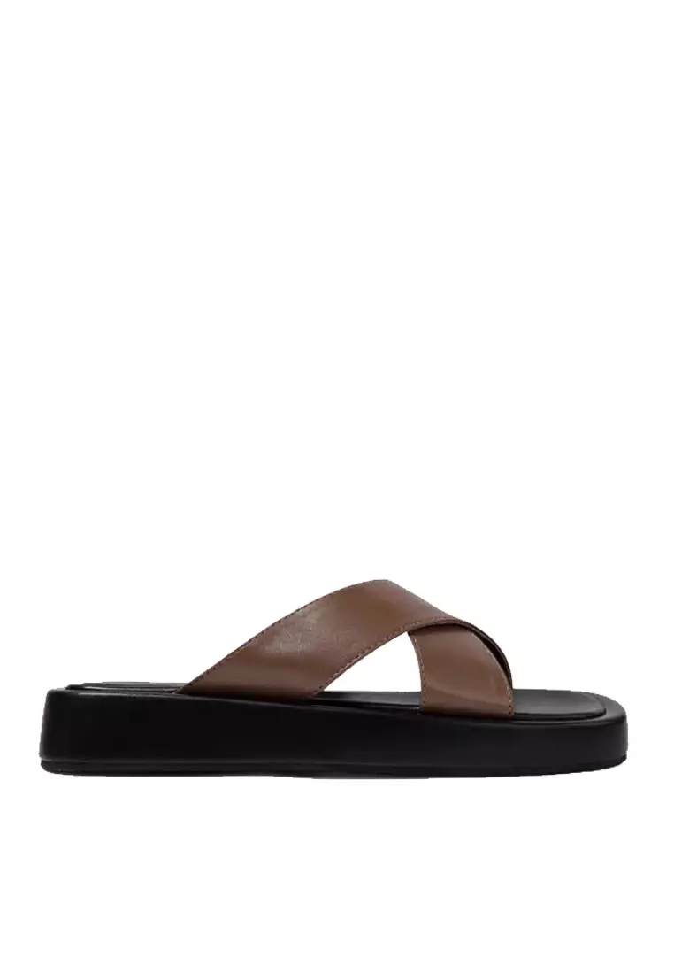 Discount on Twenty Eight Shoes  shoes - SKU: VANSA Fashion Cross Strap Platform Sandals VSW-Ff7