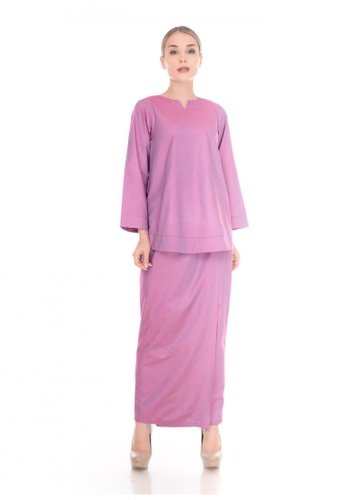 Buy SET LAURA Kurung Kedah Light Magenta from Qaseh Sofea in Pink only 198