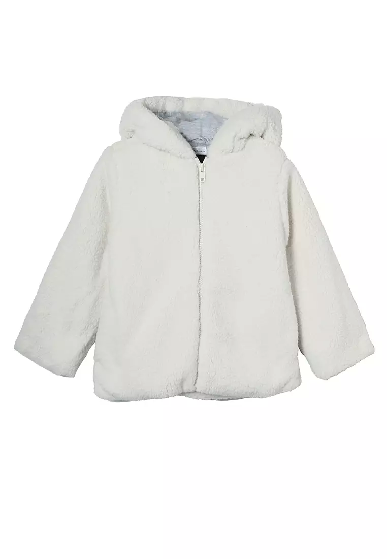 White fluffy jacket with on sale hood