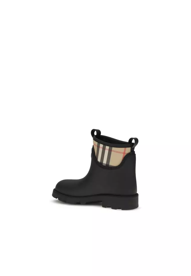 【関税&送料込】Burberry Black Rubber Marsh Stamp Ankle Boot 5B73D020-6E2D-439C-A2AD-