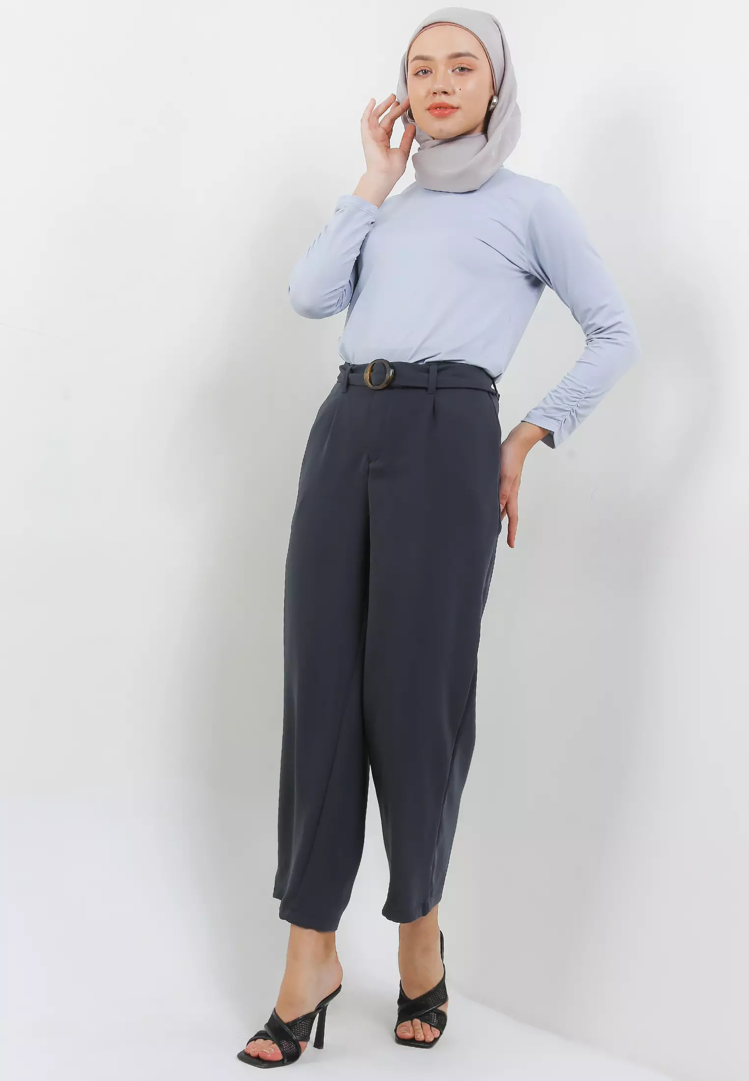 MFMW Uum Celana Panjang Kulot Dark Grey