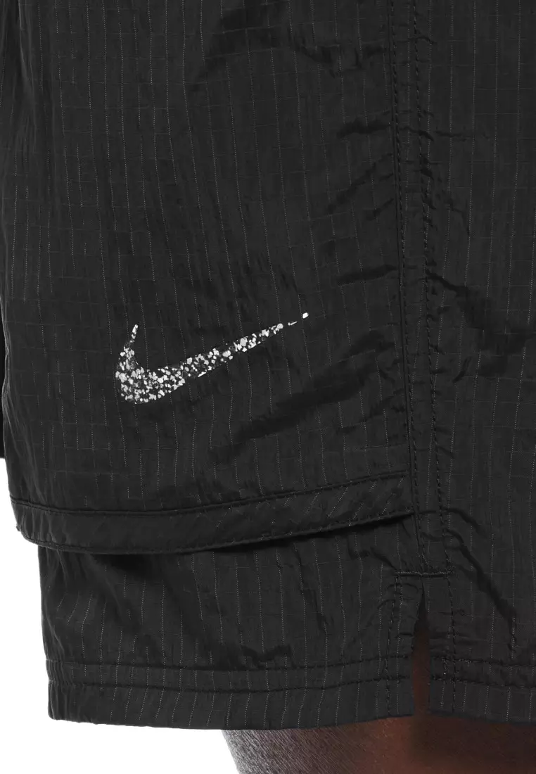 Big Pocket 7" Volley Short