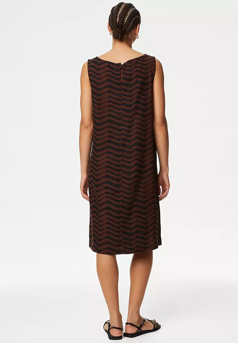 Linen Rich Printed Round Neck Shift Dress