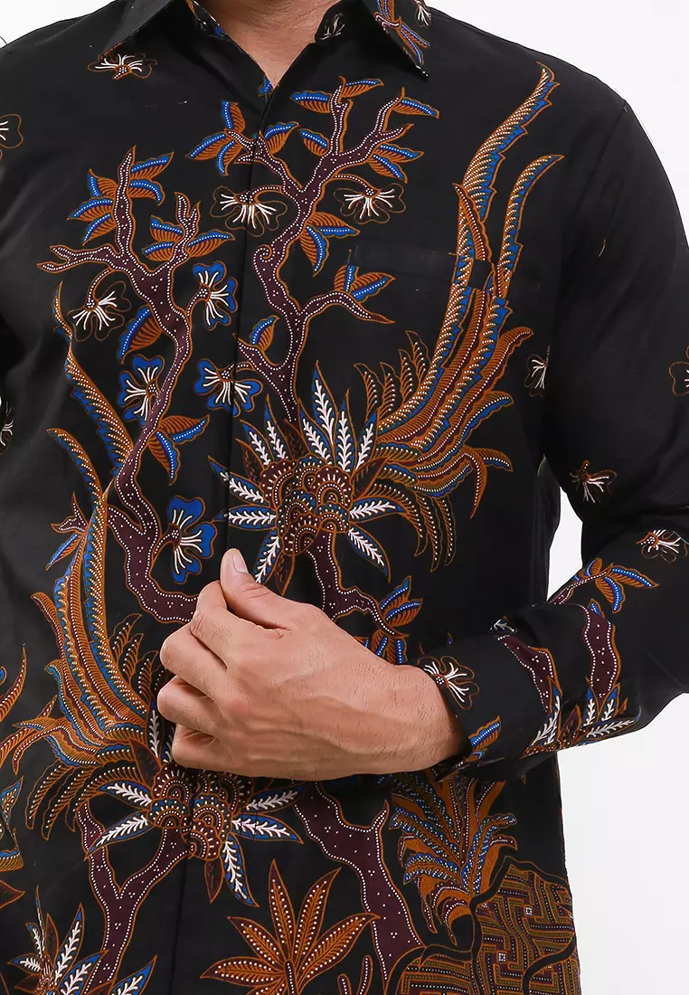 Jayadrata Black Kemeja Batik Premium Pria Slimfit Elegan