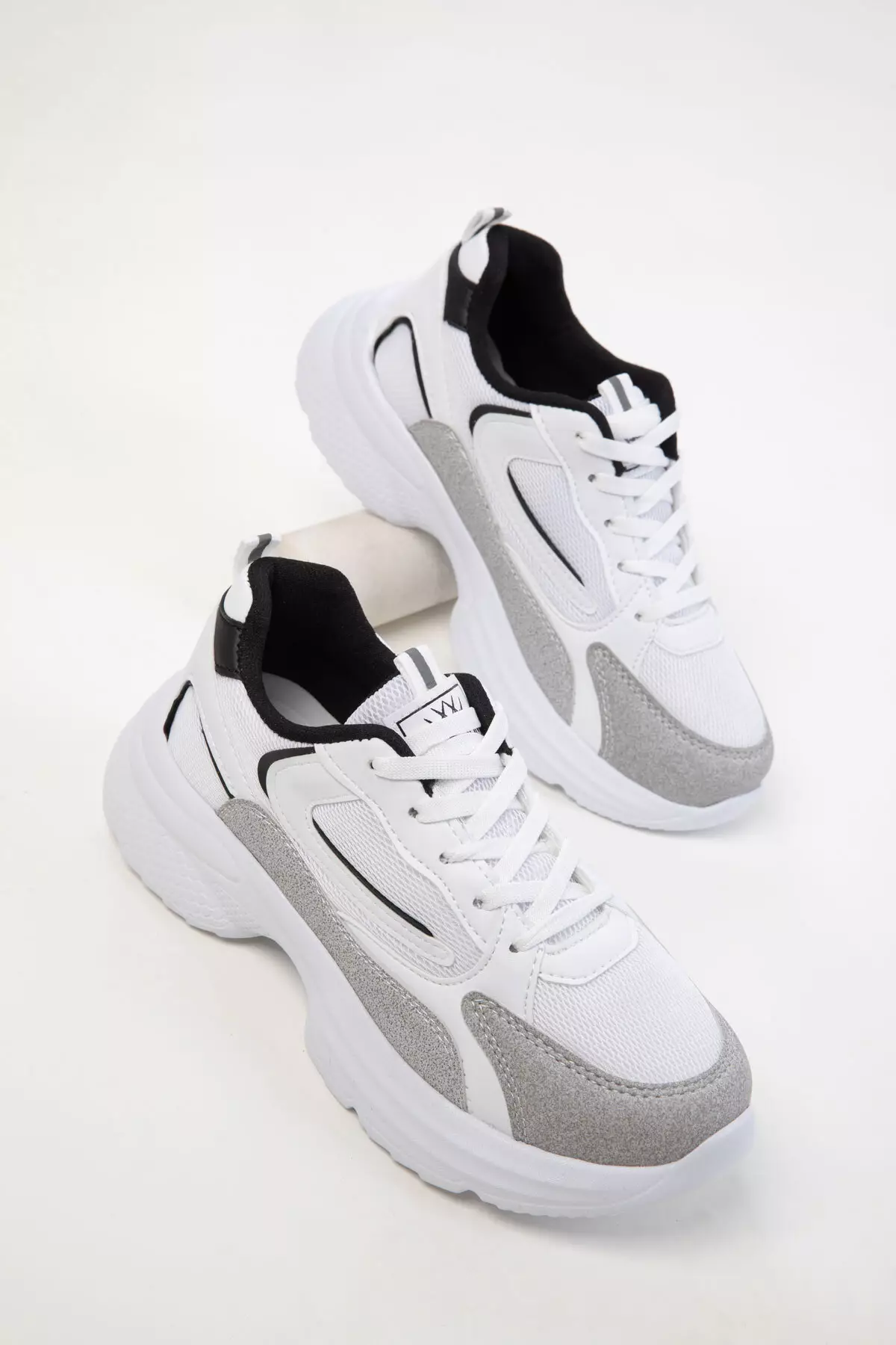 Y Women'S Sneaker 18802 - Ice-White-Black