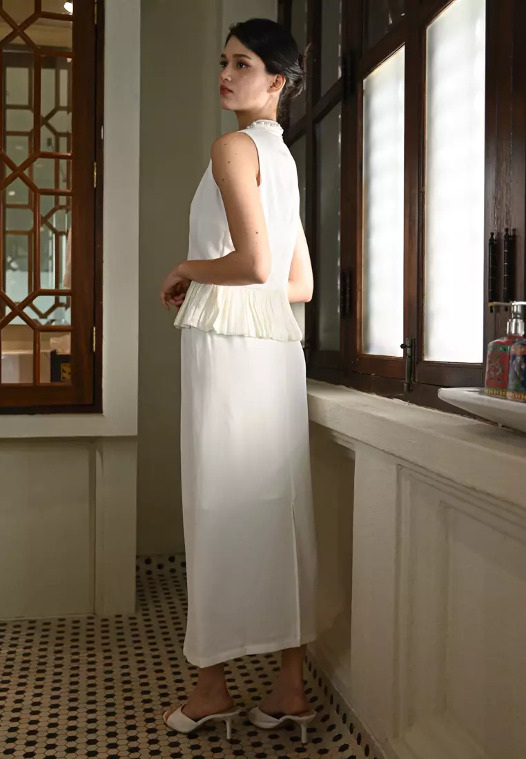 高领珍珠设计套装