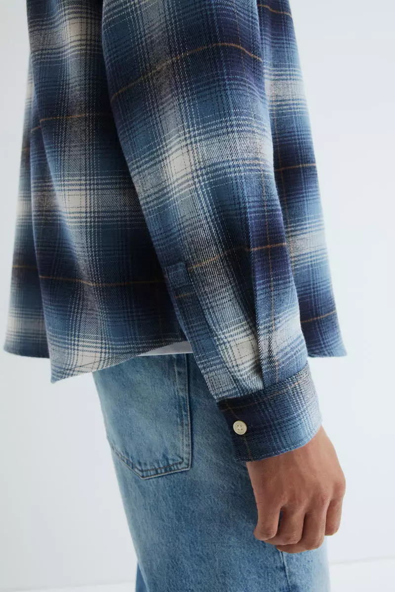 Loose Fit Flannel shirt