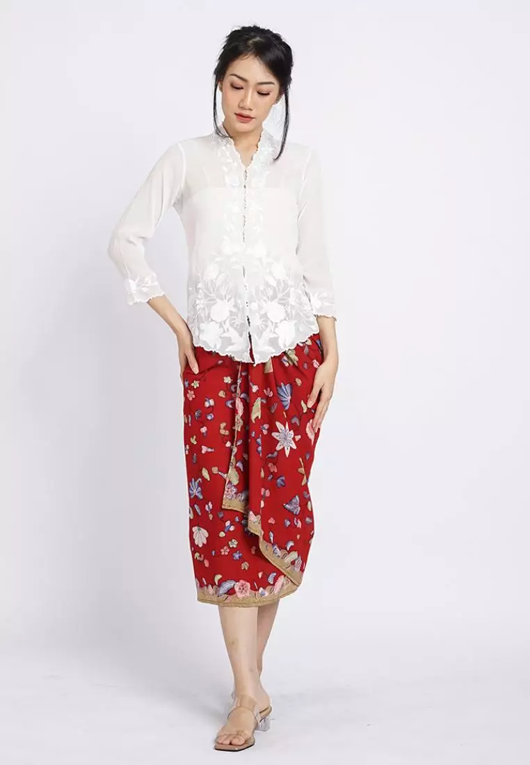Kebaya All White Classic Kebaya