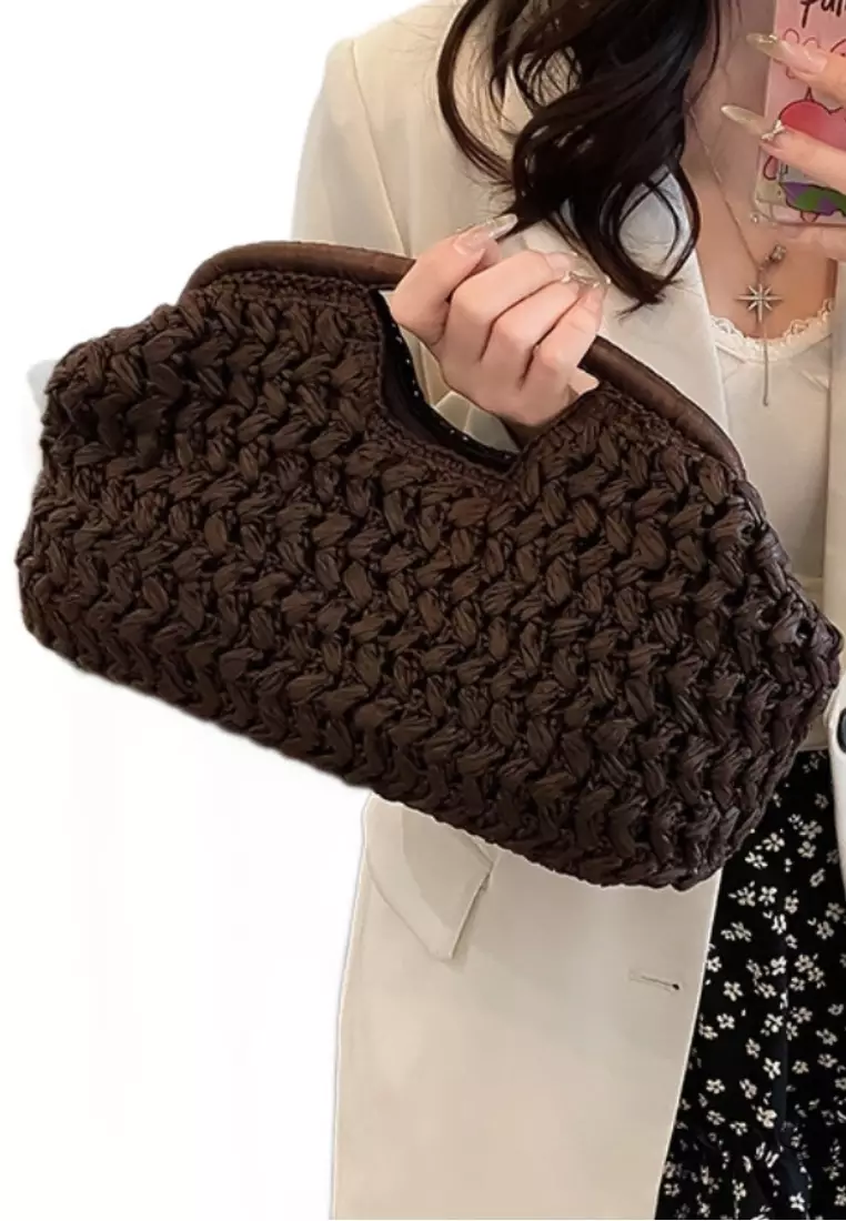 New hand-woven tote bag CA26041058BW