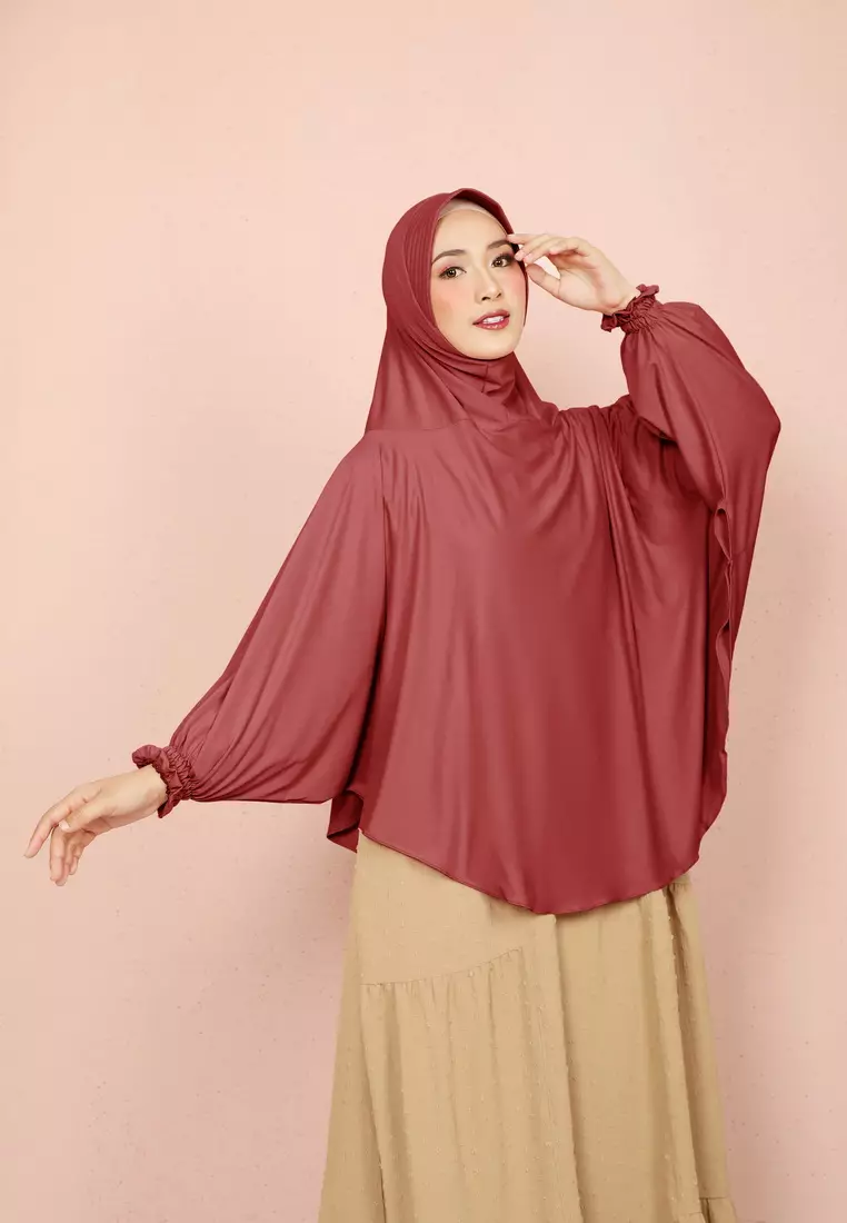 Cotton Bee - Halwa Bergo Lengan | Hijab Instan Syari - Red Velvet