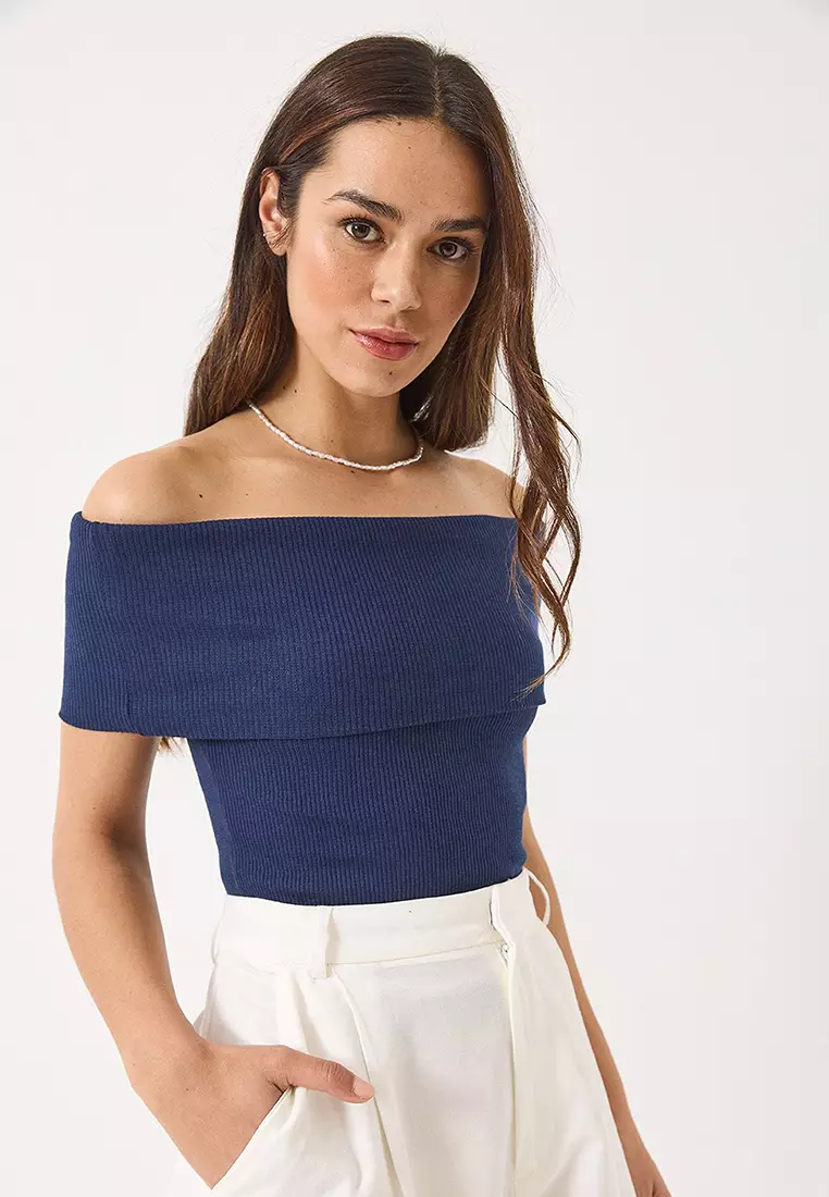 Women's Madonna Collar Ribbed Basic Blouse 60284012