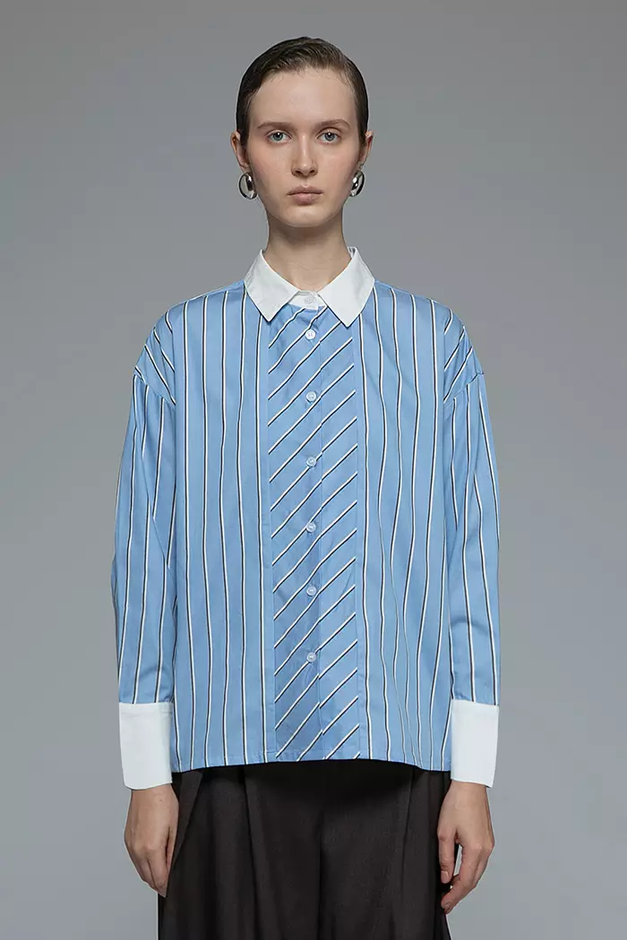 COTTONINK Studio - Atasan Kemeja Wanita Blue Striped Donen #StudioFallWinter25