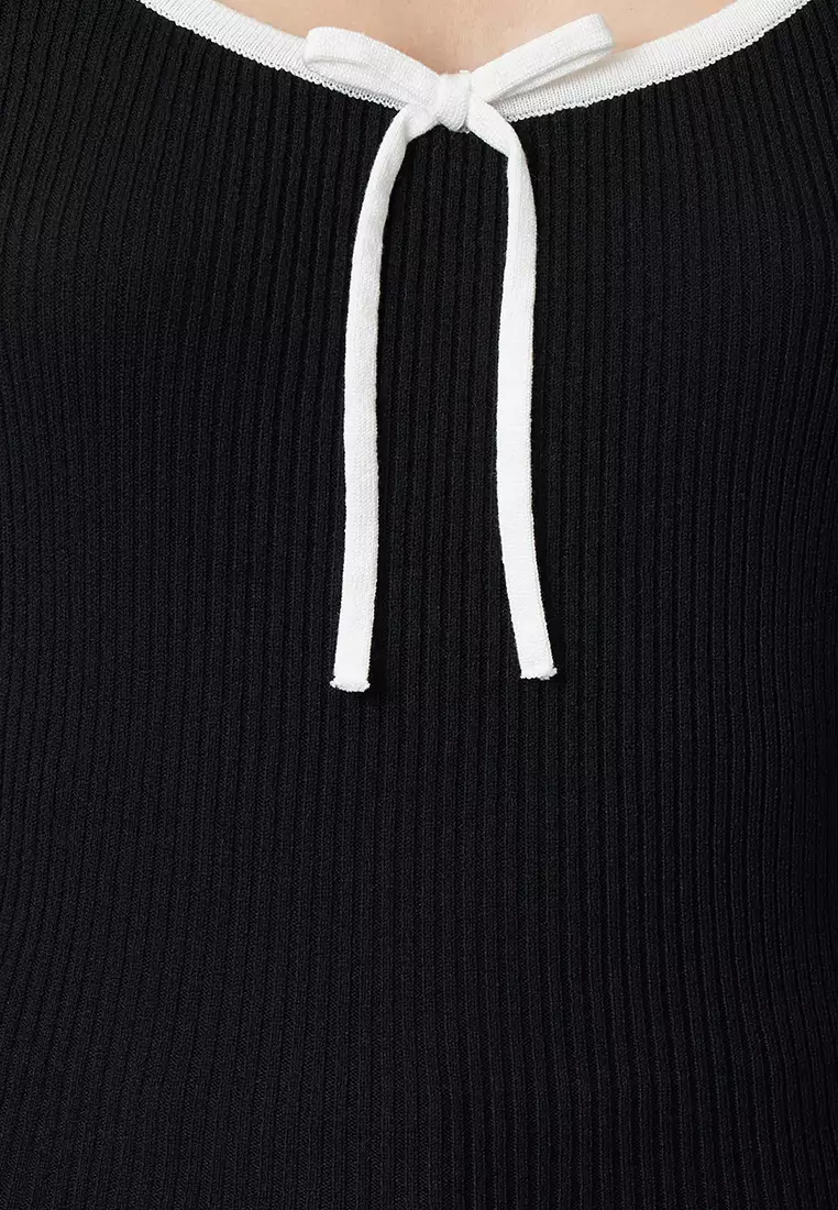 Bow Detail Jumper