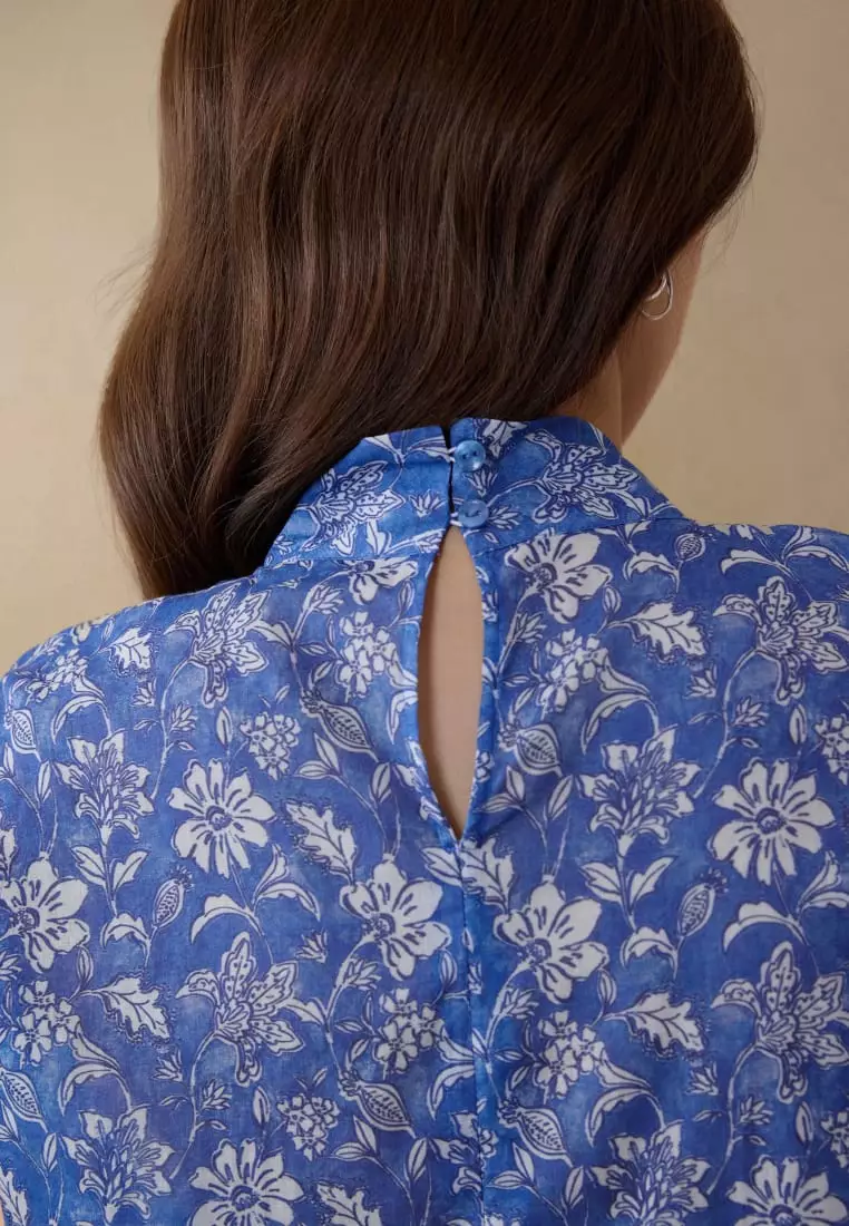 G2000 Tie-Neck Floral Print Blouse