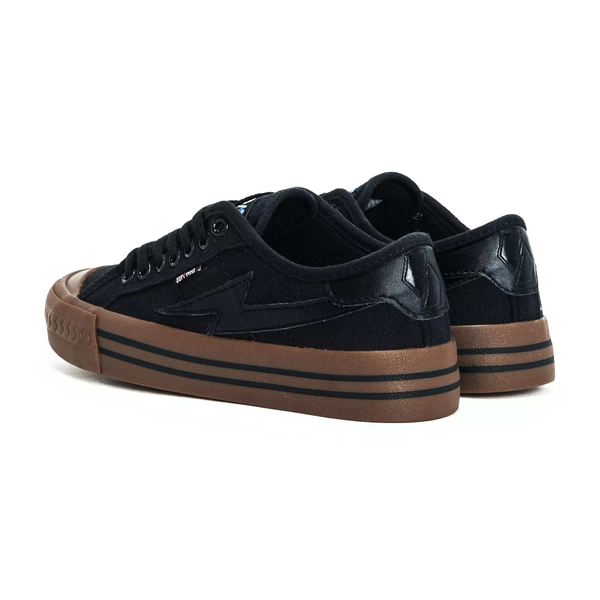 SABA Titan Black Dark Gum - Sepatu Sneakers Casual Pria Wanita