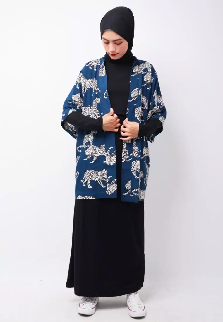 Nade Japan NTA74 KMN Kimono Unisex Leopard Navy