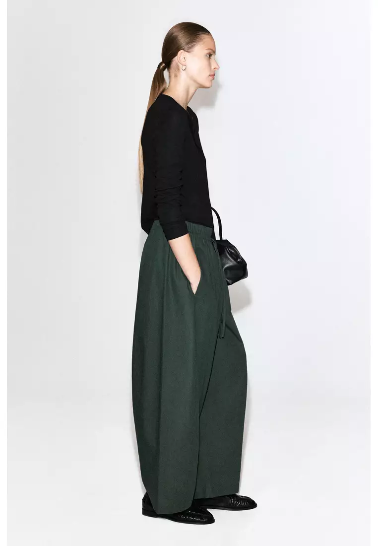 ELASTICATED BARREL-LEG TROUSERS