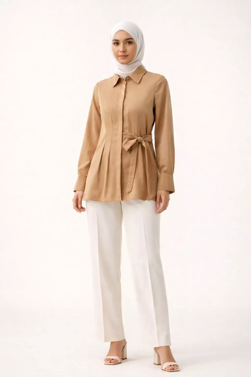 Nadina Blouse In Beige