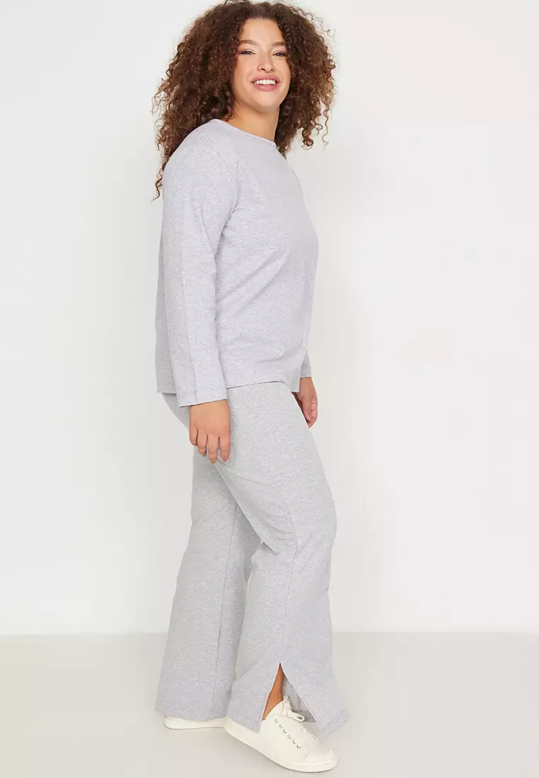 Plus Size Knitted Pajamas with Slits.