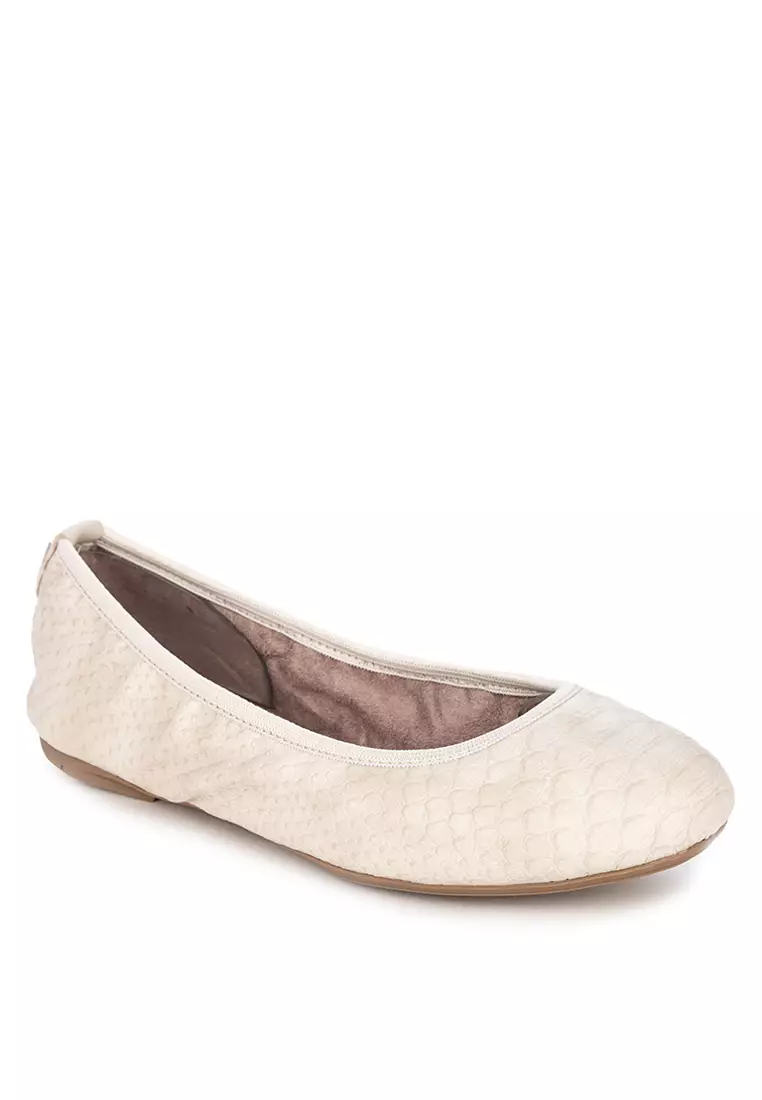 Discount on Butterfly Twists  shoes - SKU: Sophia Rounded Toe Ballet Flats