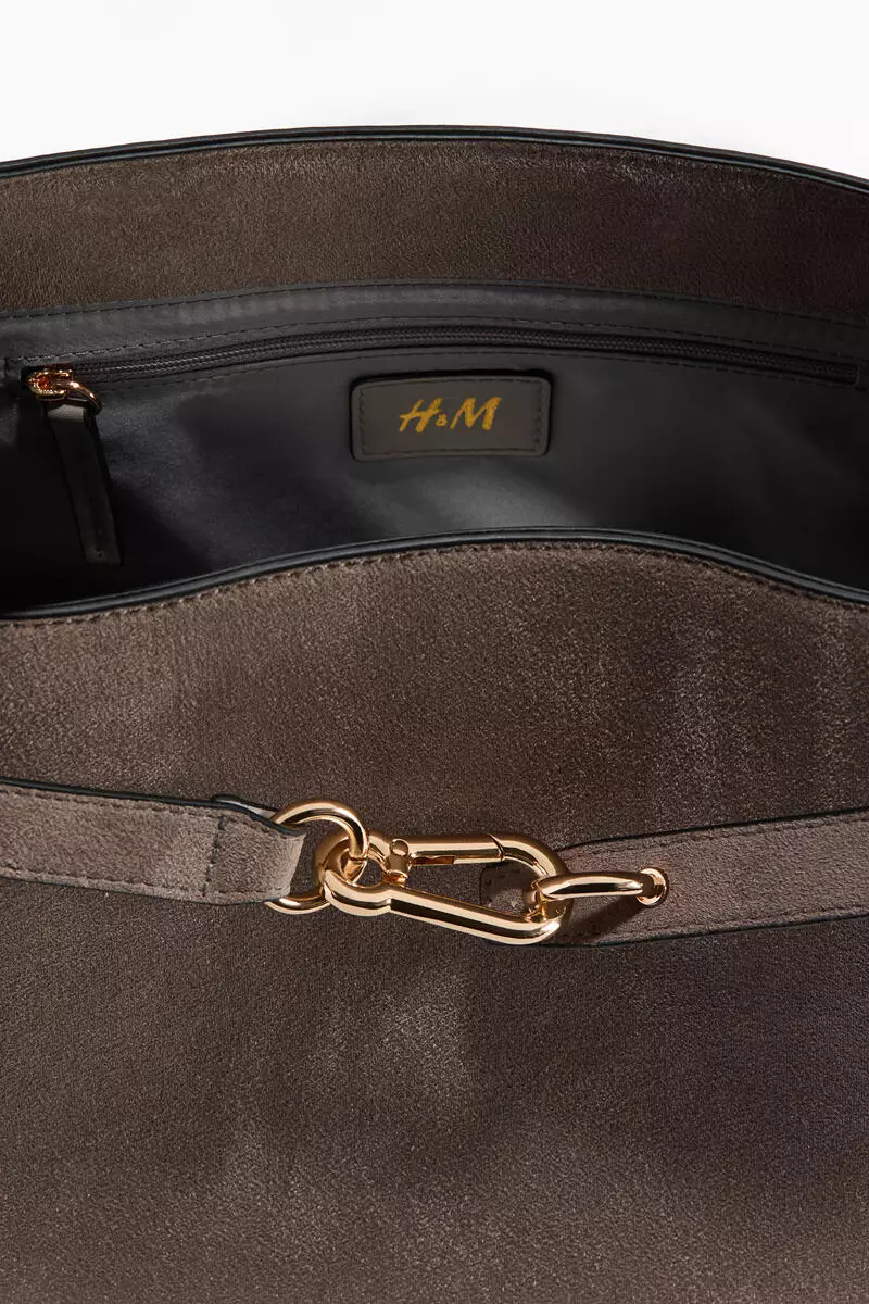 Shoulder bag