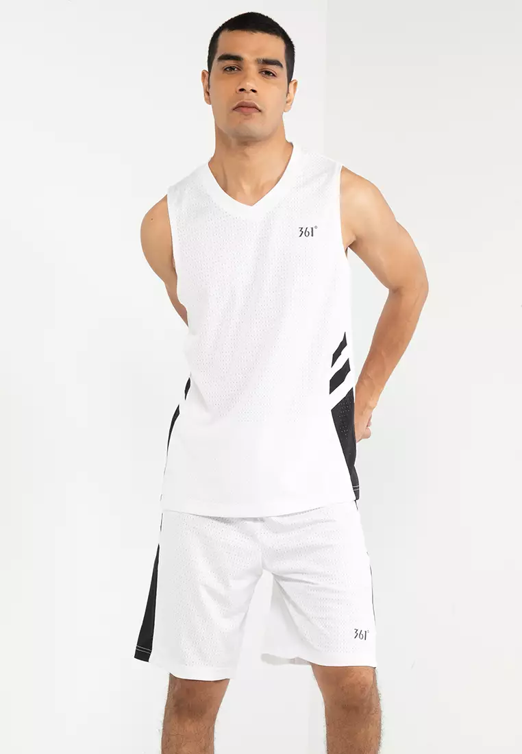 White tank top hot sale and shorts