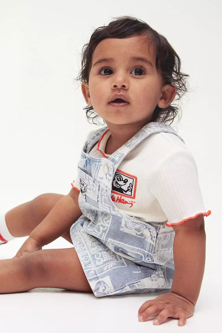 Dungaree dress