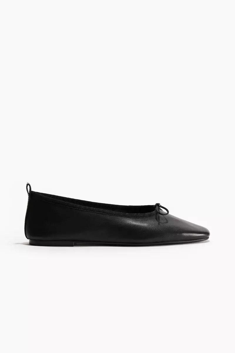 Buy H&M Leather ballet pumps 2025 Online ZALORA