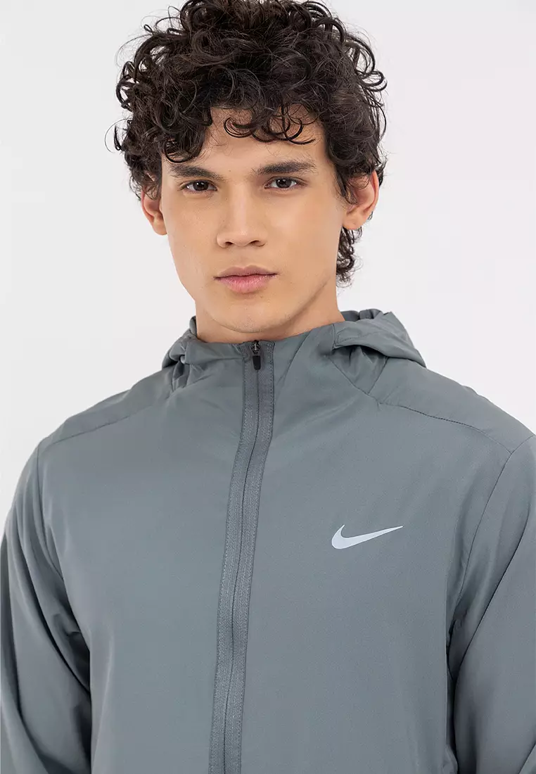 Dri-Fit Form Hooded Versatile Jacket