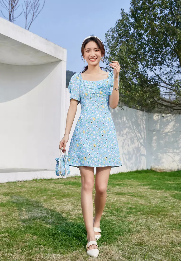 Summer Picnic Short Sleeve Floral Midi Dress
