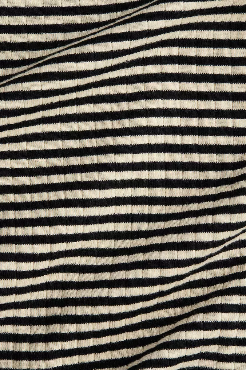 Ribbed scoop-back dress