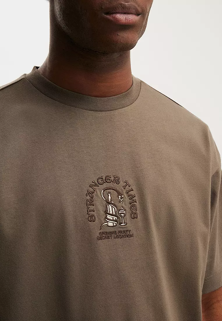 Box Fit Graphic T-Shirt